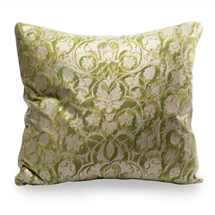 Pillows & Throws