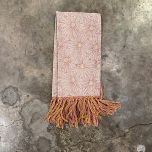 Daisy Handtowel with a beauitful fringe- Berry