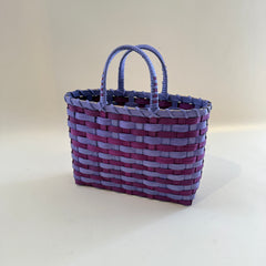 Retro Travel Tote in Roadside Lupine